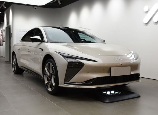 Yetişkinler Hızlı Gemi IM Elektrik 2610kg IM L7 EV Yeni Enerji Akıllı Spor Otomobili
