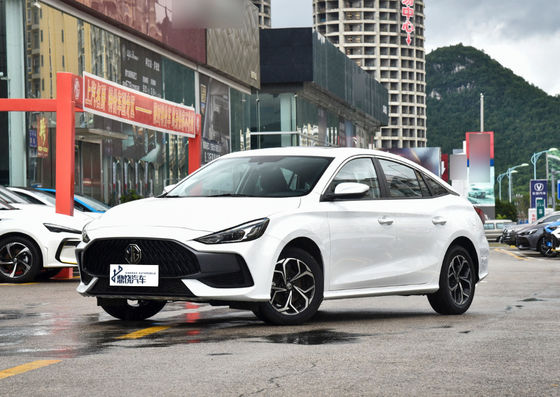 Yüksek Kaliteli Akıllı Otomatik Elektrikli MG Araba 4 Tekerlekli Yetişkin Kişisel 2 tekerlekli Gaz Sedan Yeni Araba
