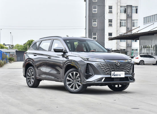 2024 OEM Yüksek Hızlı Chang An EV Changan CS 75 Artı Yetişkin Kişisel 2WD Petrol Gaz Yeni Araba