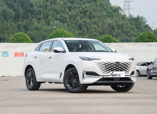 2024 ODM 5 Kapılı 5 Koltuklu Lüks Chang An EV Changan UNI-K Yüksek Hızlı Gaz SUV Yeni Araba