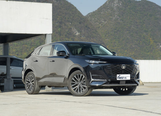 Rekabetçi Akıllı Spor Petrol Yakıt Chang An Ev Changan Uni-K Güvenli Konforlu SUV Araç