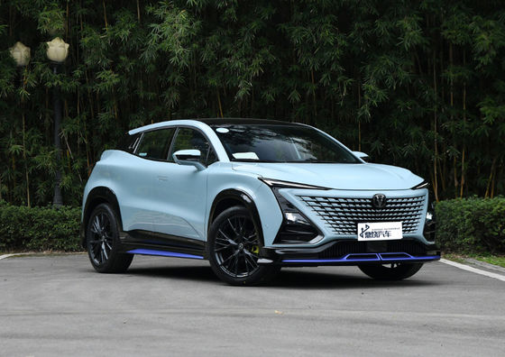 2024 Rekabetçi İhracat Lüks Chang An EV Changan UNI-T Toptan Yüksek Hızlı Yeni Suv Gaz Arabası