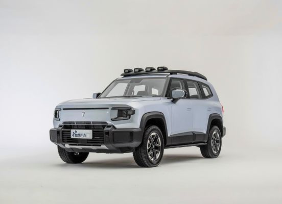 Akıllı Teknoloji Spor Otomobil 5 Koltuklu Chang An EV SL G318 5 Koltuklu SUV 1.5L Yakıt Arabası