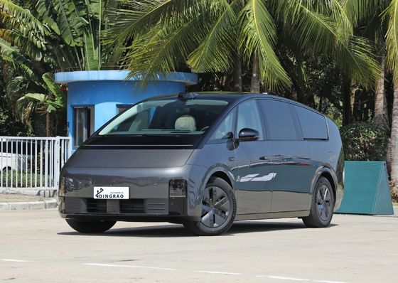 Yetişkin Kişisel Üretici Lixiang Mega Elektrikli Araç 5 Koltuklu MPV Otomatik Saf Yeni Enerji EV Aracı